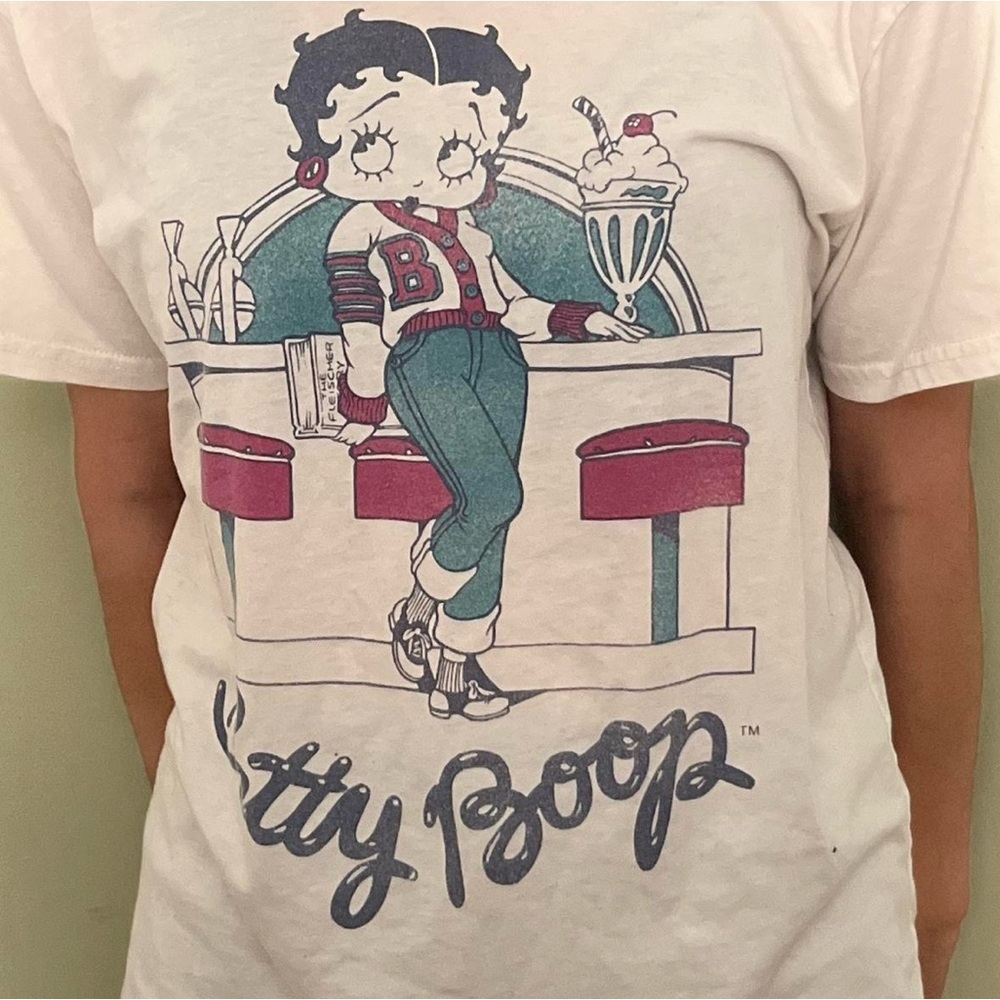 Betty Boop Graphic T-Shirt